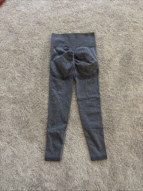 Amazon Women's High-Waist Scrunch Leggings - Gray